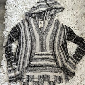 billabong sweater